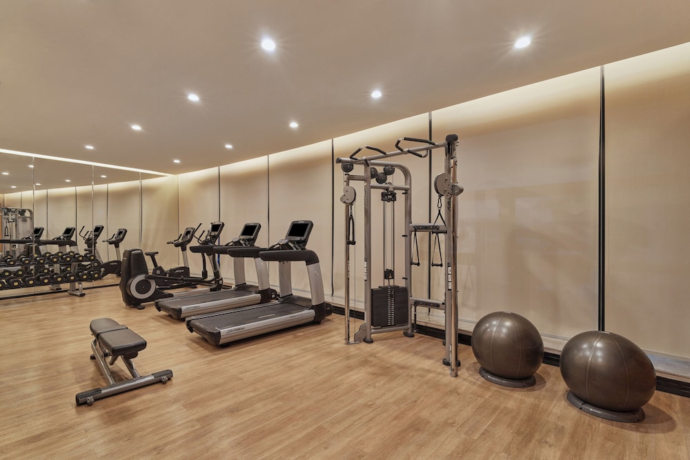 Hyatt House Shenzhen Airport 38/70