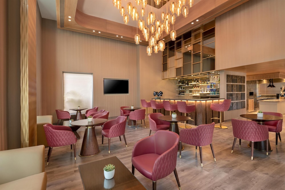 Radisson Hotel Sector 29 Gurugram 52/57