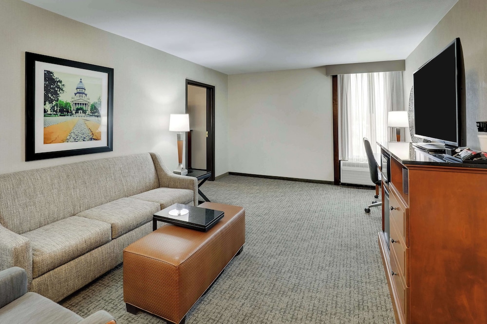 Drury Inn and Suites Springfield IL 35/50
