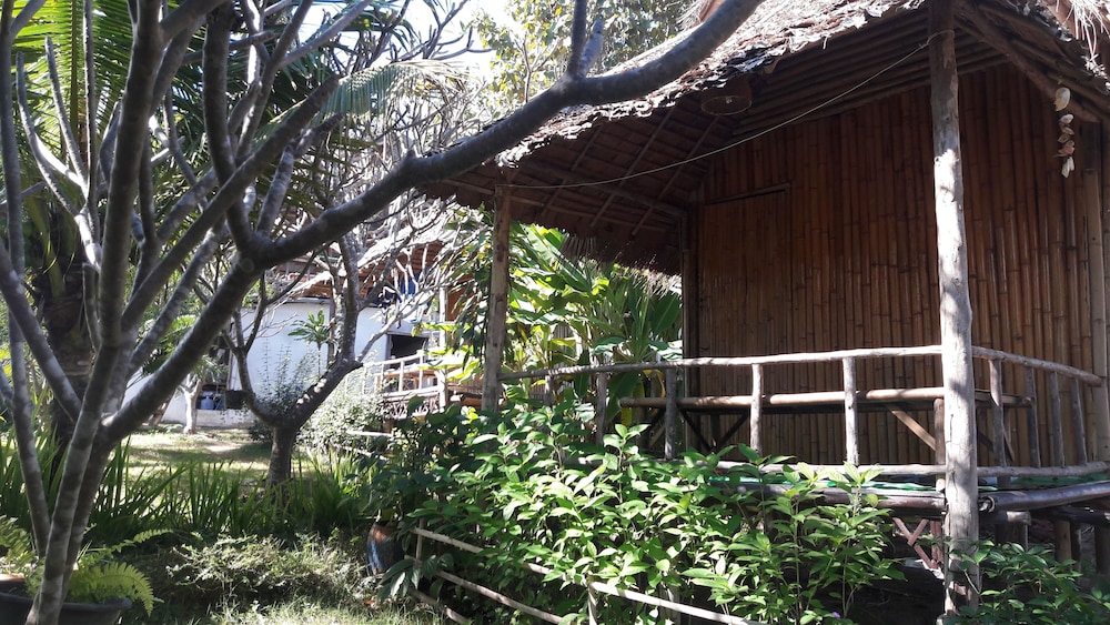 Nusha Homestay 9/35