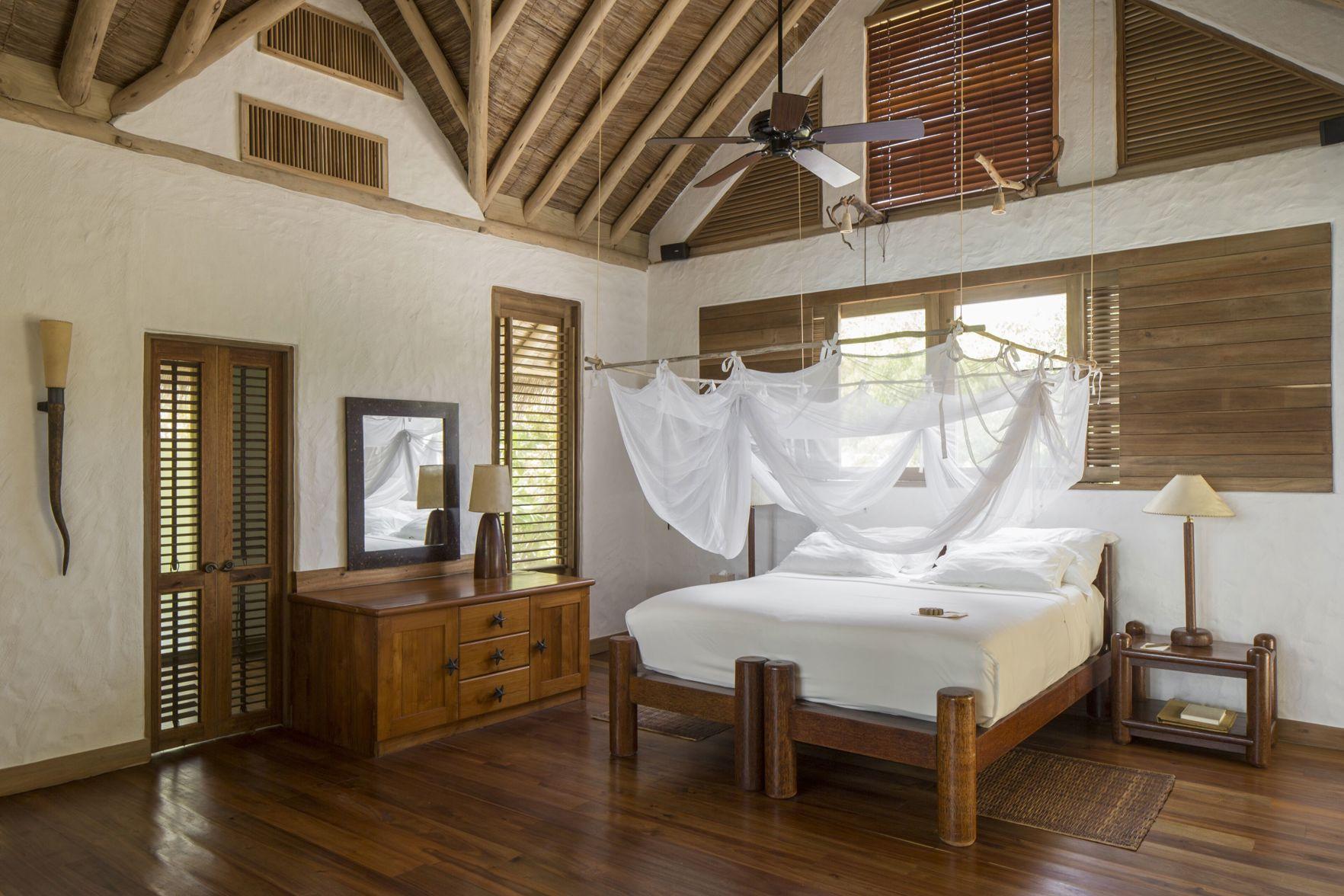 2 Bedrooms, Suite, 2 King Beds, with Pool