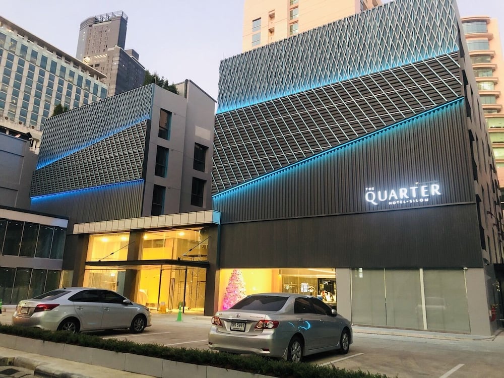 The Quarter Hotel Silom By UHG 65/68