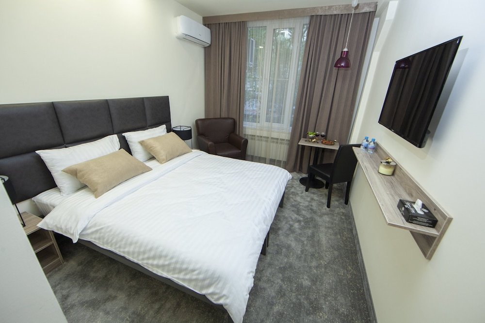 Median Hotel City Center Yerevan 16/57