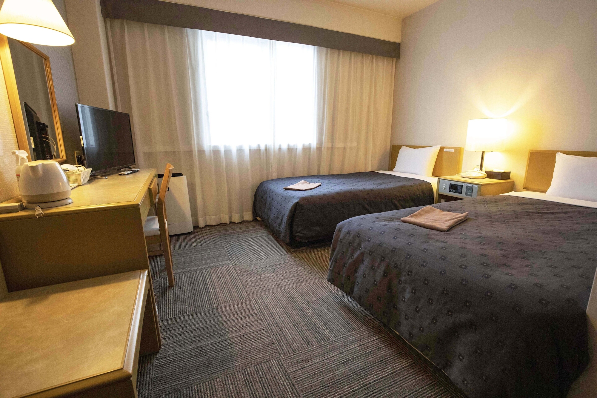 غرفة بسريرين منفصلين للمدخنين، Court Hotel Mito 3/7