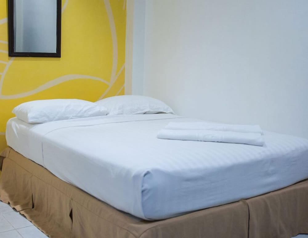 Island Inn Boracay 20/50