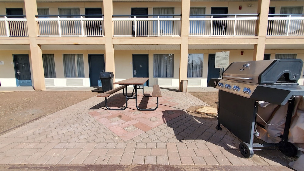 Baymont By Wyndham Flagstaff 27/38