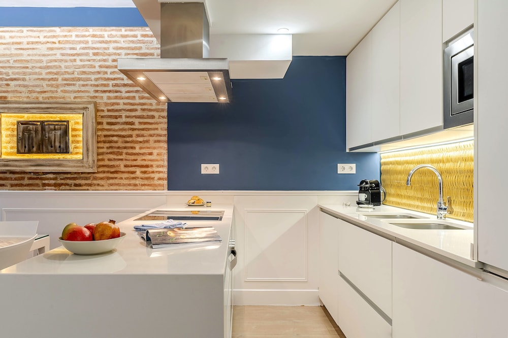 Enjoybcn Colon Apartments Barcelona 3/50