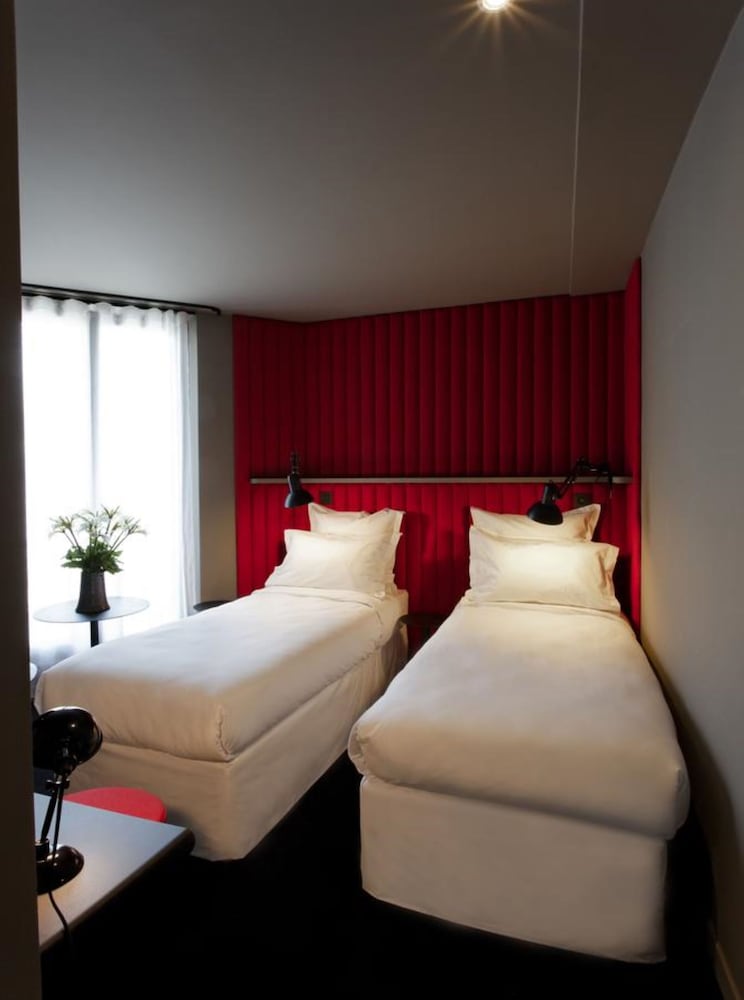 HOTEL SAINT MARCEL 19/50