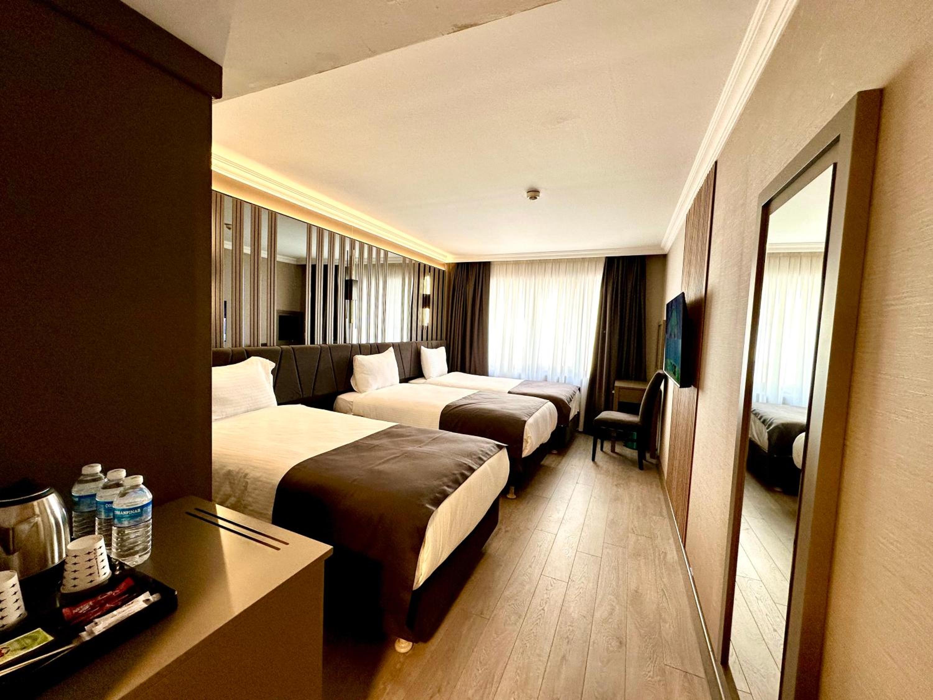 Room, Triple, 3 Beds