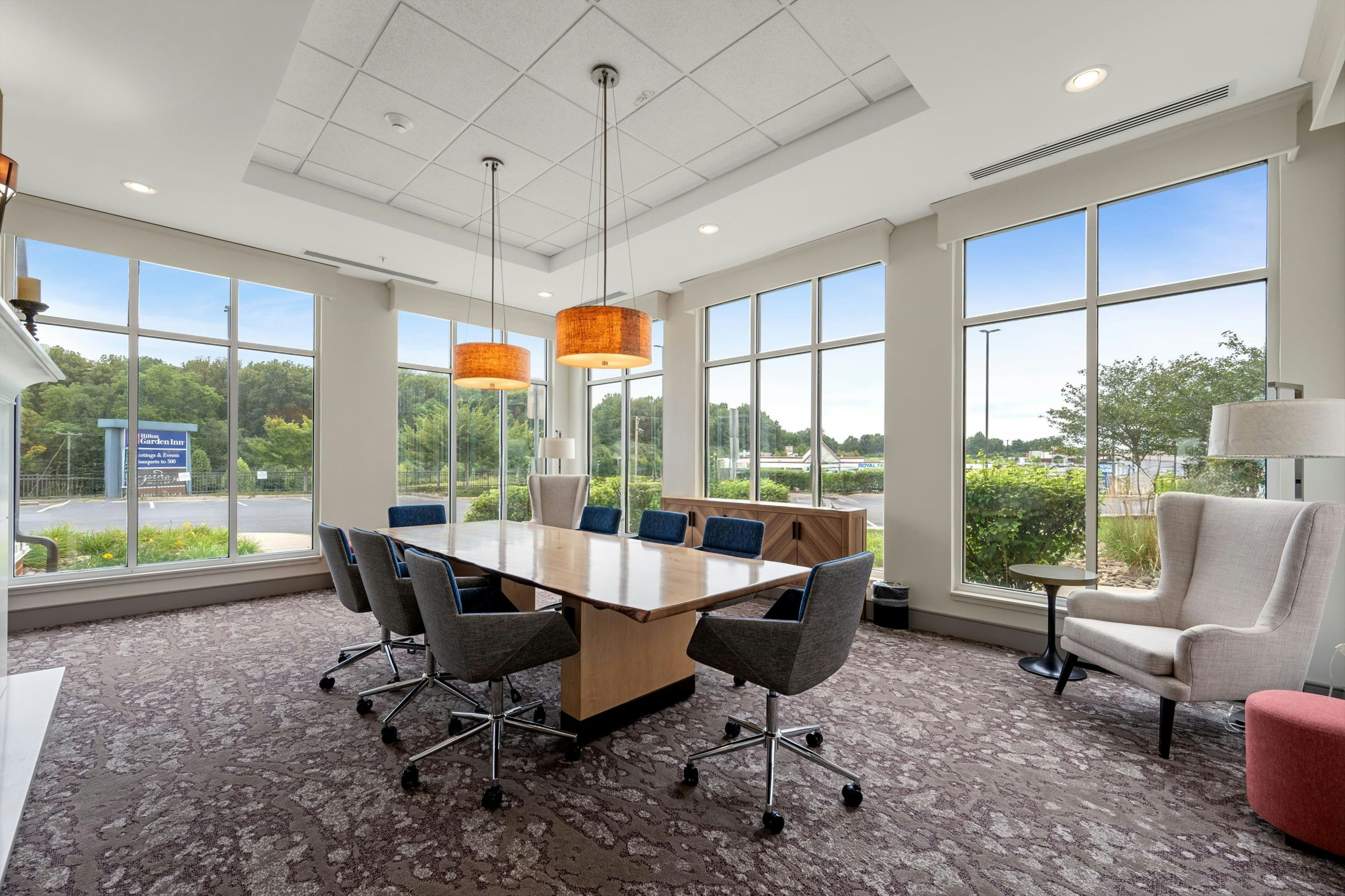 HILTON GARDEN INN MARTINSBURG 64/67