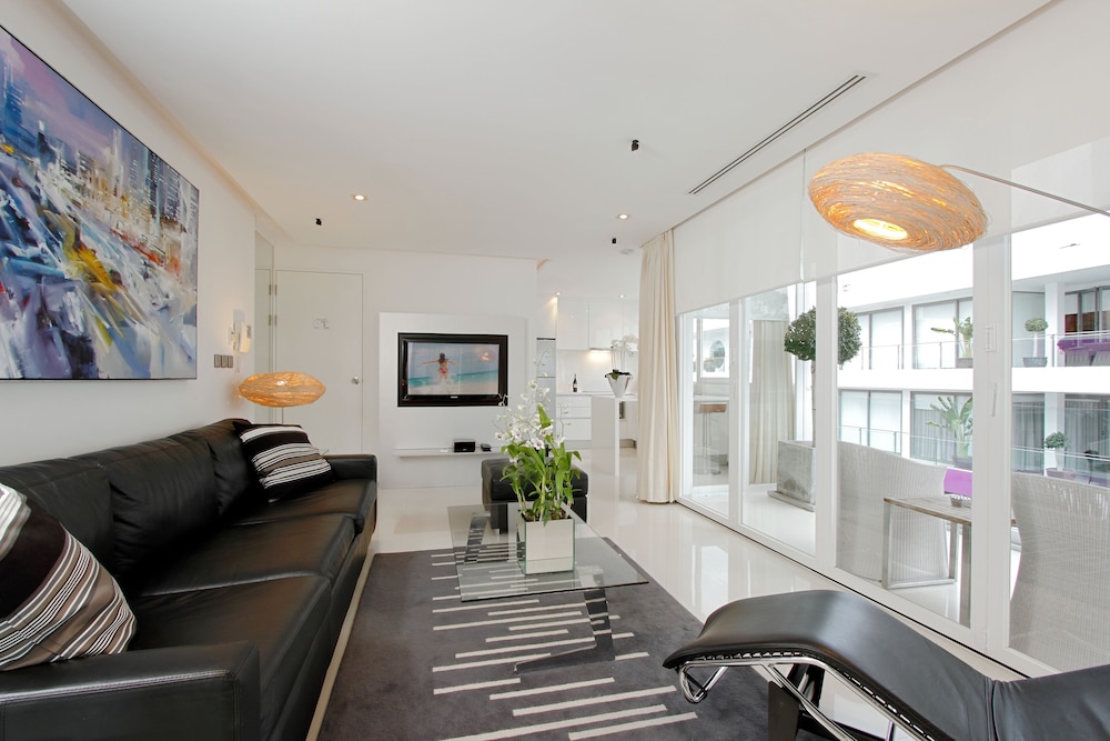 Bydlofts Boutique Hotel Serviced Apartments 70/77