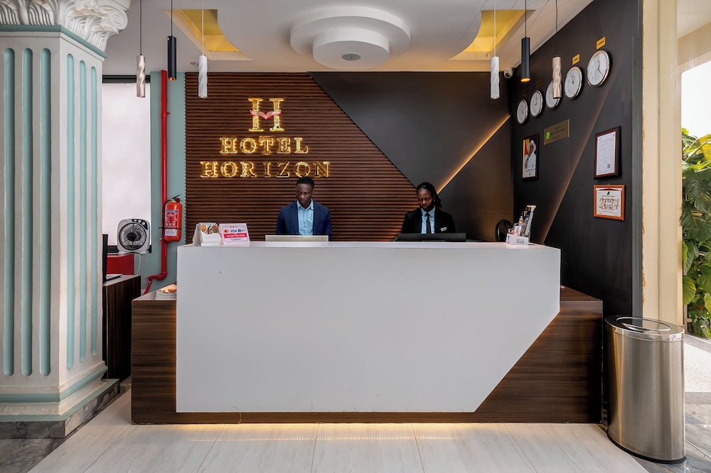Hotel Horizon 8/57
