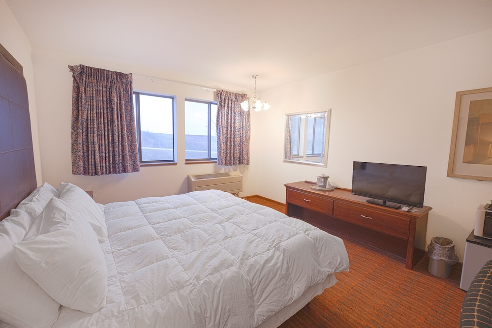Harlan Inn and Suites By OYO Harlan 24/56