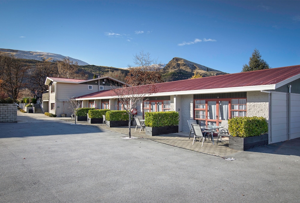 Arrowtown Motel Apartments 64/72