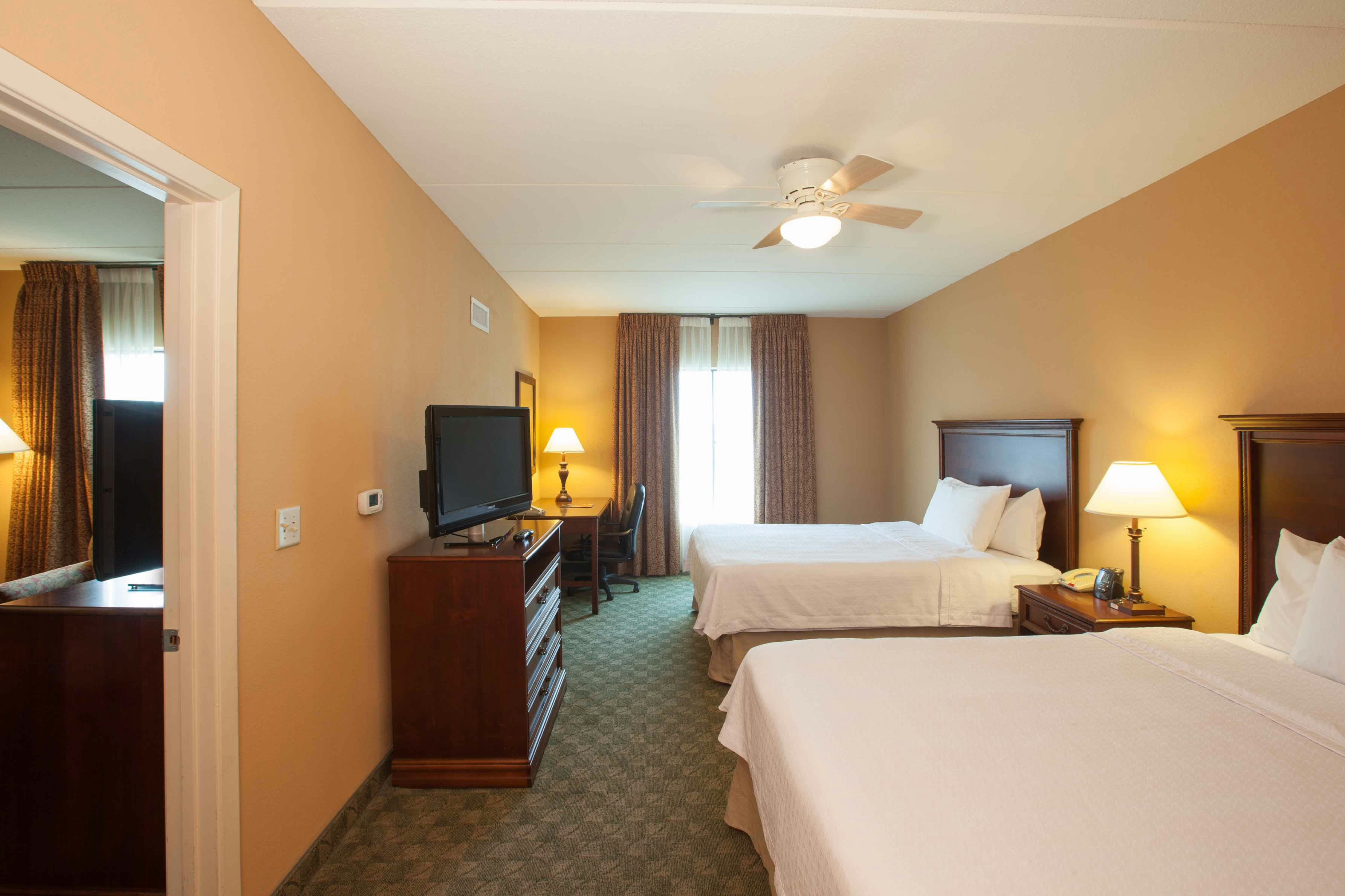 SUITE, 2 QUEEN BEDS, ACCESSIBLE