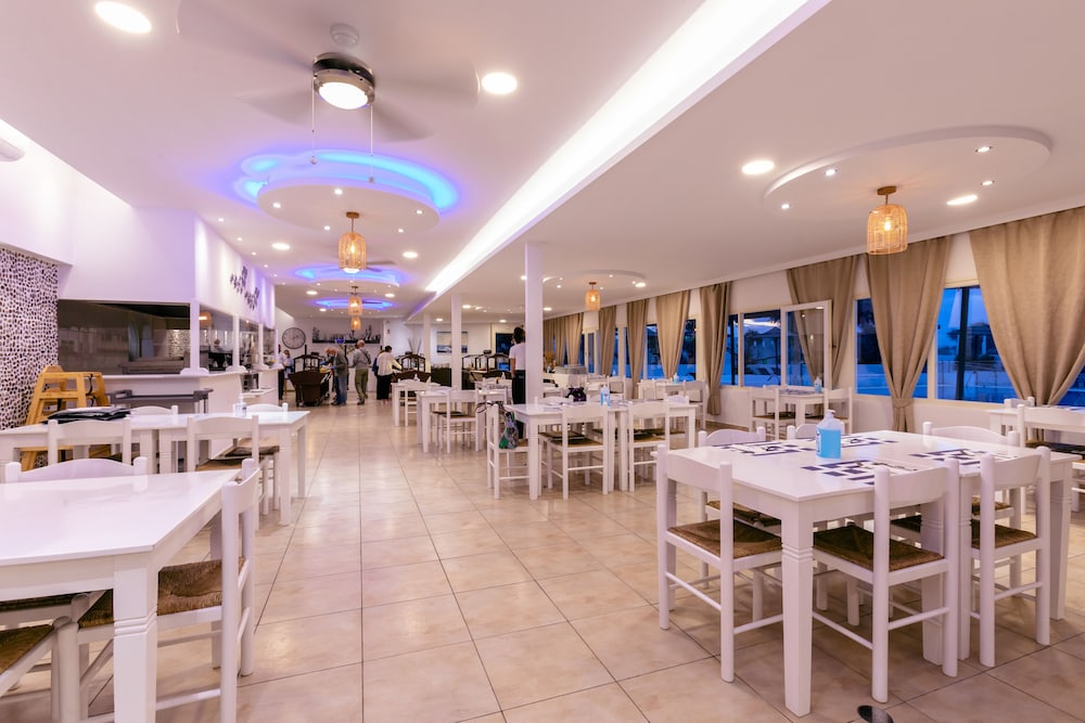 Mikri Vigla Hotel 23/45
