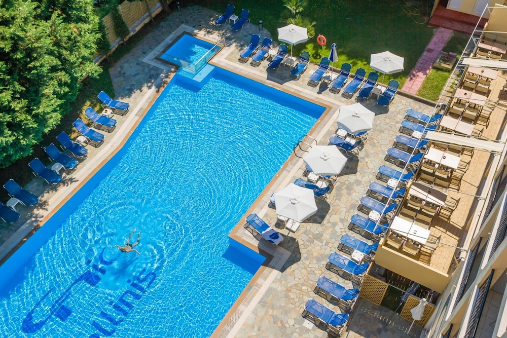 Corfu Hellinis Hotel 30/32
