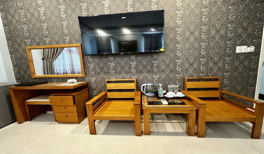 Yen Nam Hotel 45/50