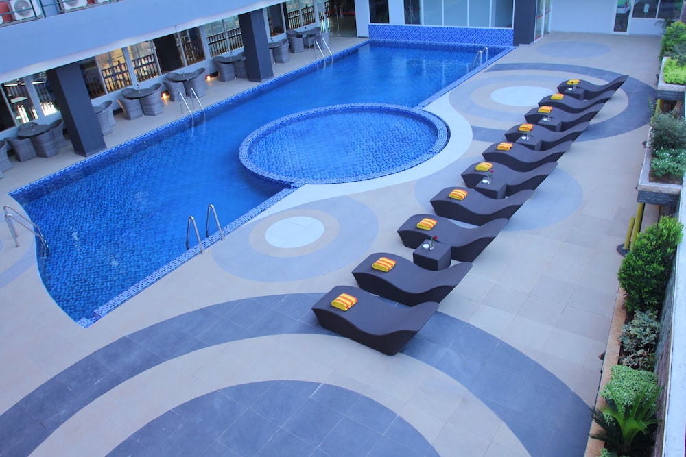 Merapi Merbabu Hotels Resort Bekasi 39/61