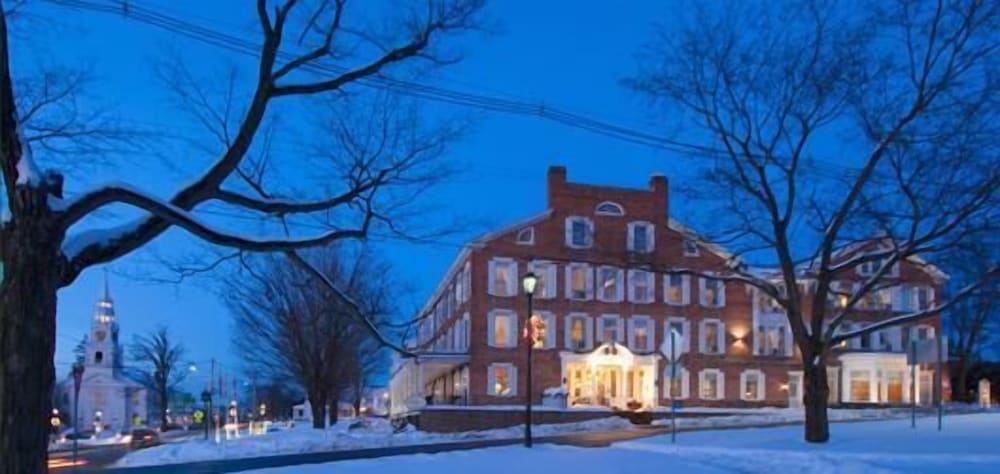 Middlebury Inn 3/68