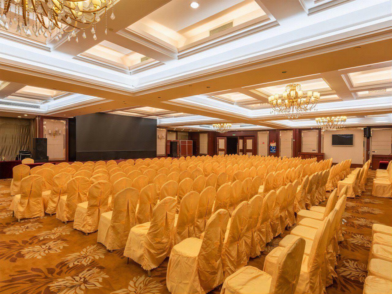 Vienna Hotel Nanzhuang Avenue 30/35