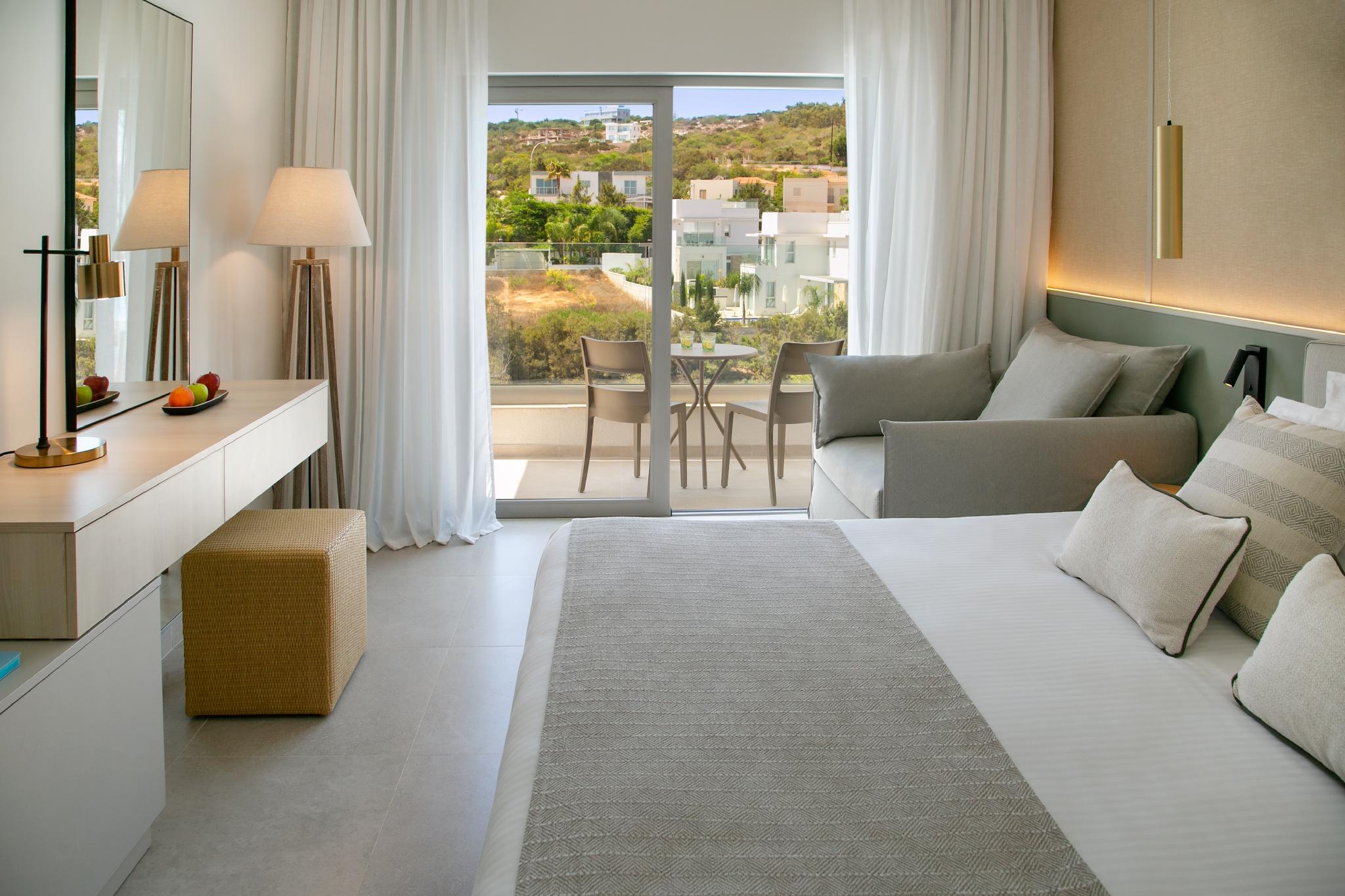 Superior, Double Bed, Inland View, Sofa