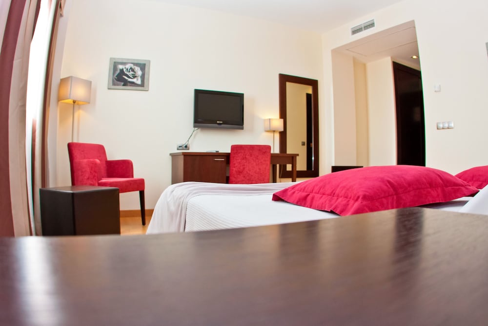 Las Bovedas Hotel 63/68