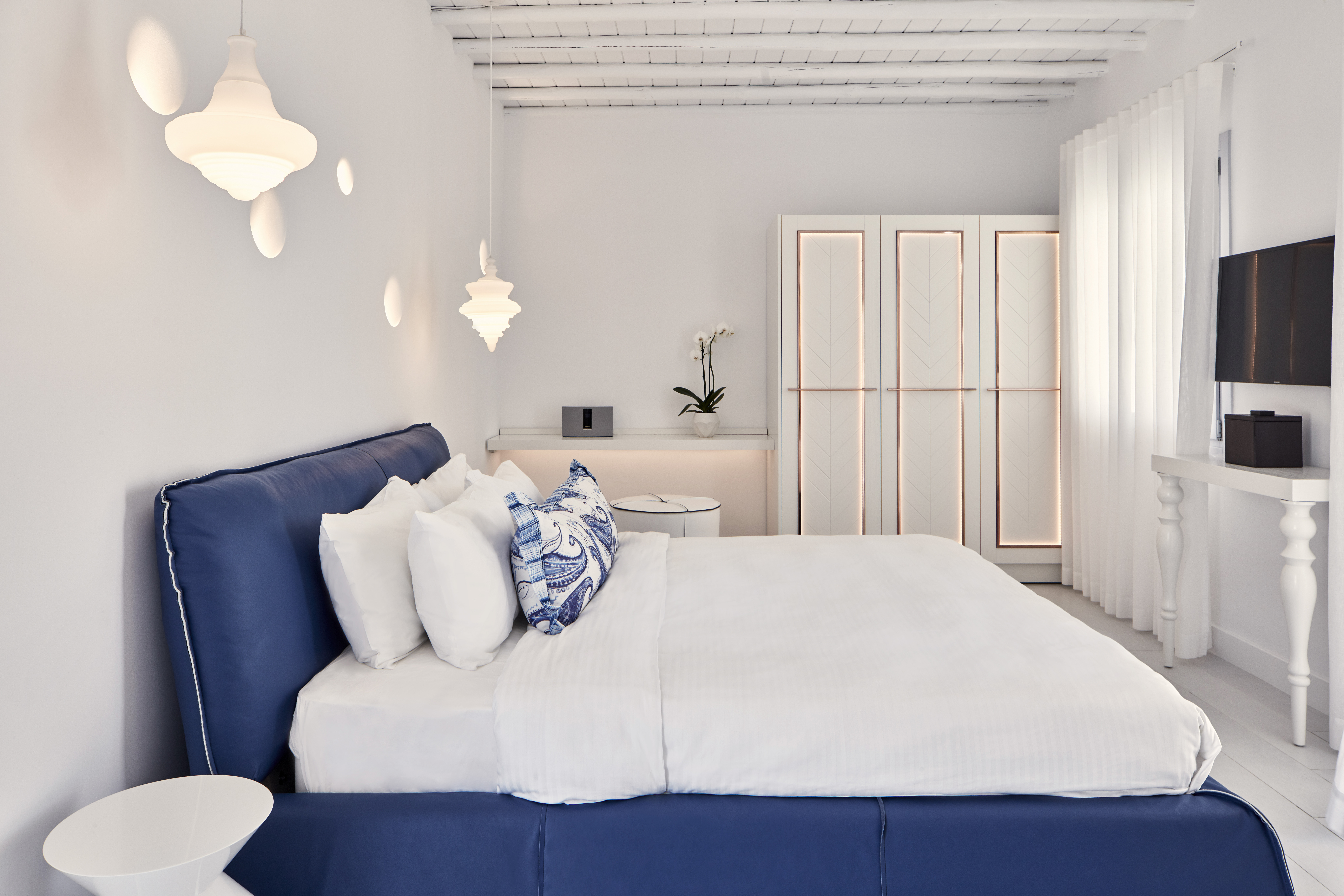 SUPERIOR, DOUBLE BED, SEA VIEW