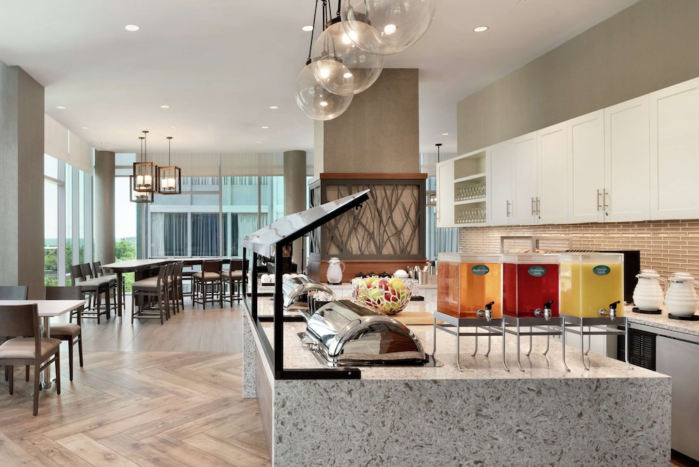 Homewood Suites by Hilton Chicago Downtown South Loop 44/49