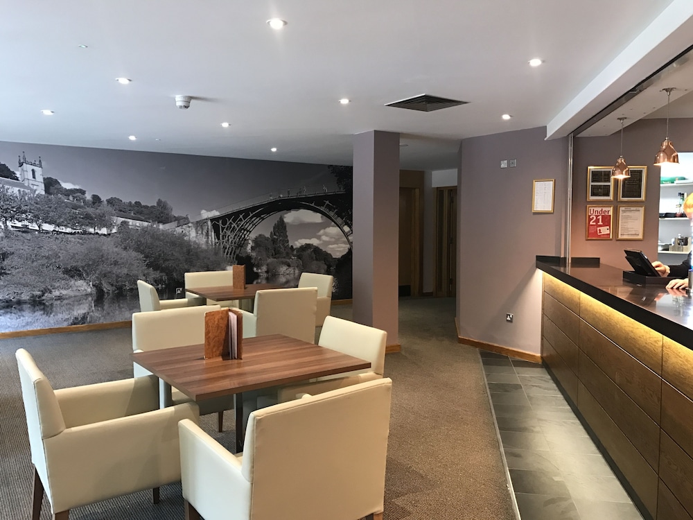 Ramada by Wyndham Telford Ironbridge 12/39