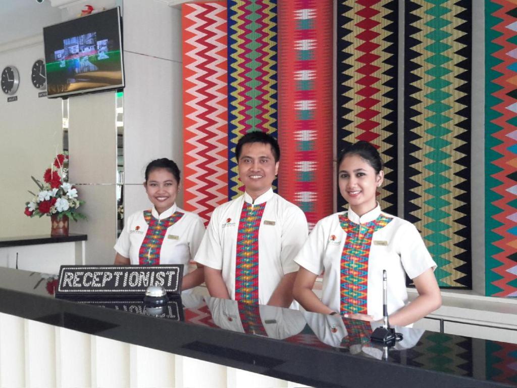 HOTEL PURI INDAH & CONVENTION 7/99