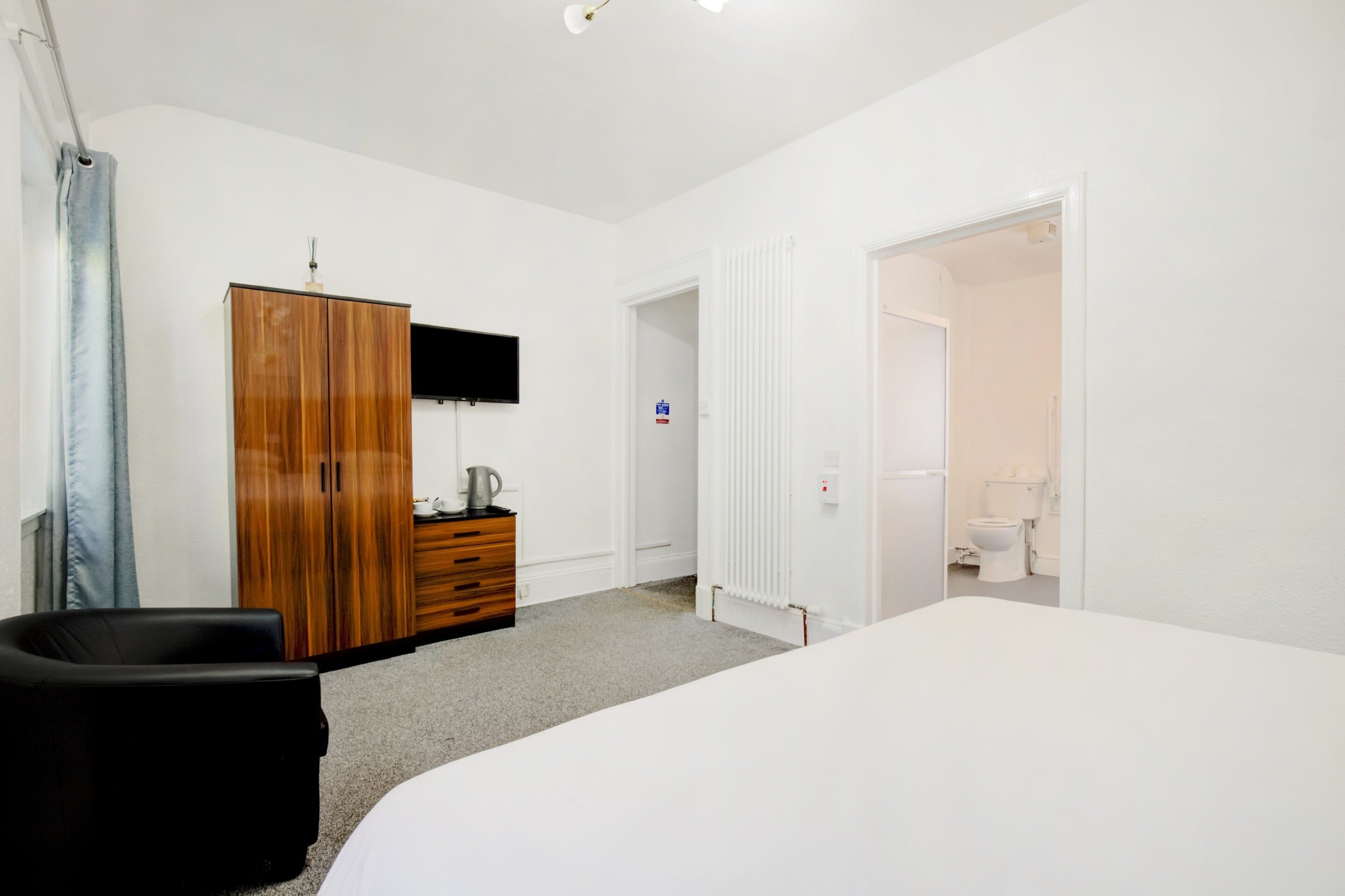 OYO Eastbank Hotel, Speyside Scotland 26/36