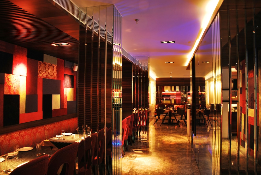 Maya Hotel 46/61