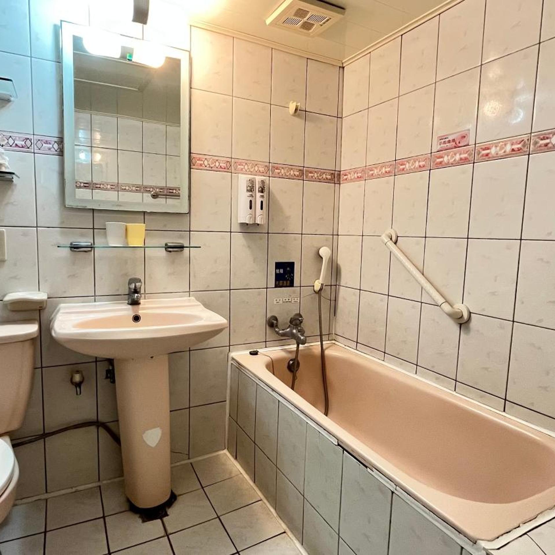 Sin Fu Business Hotel 37/37