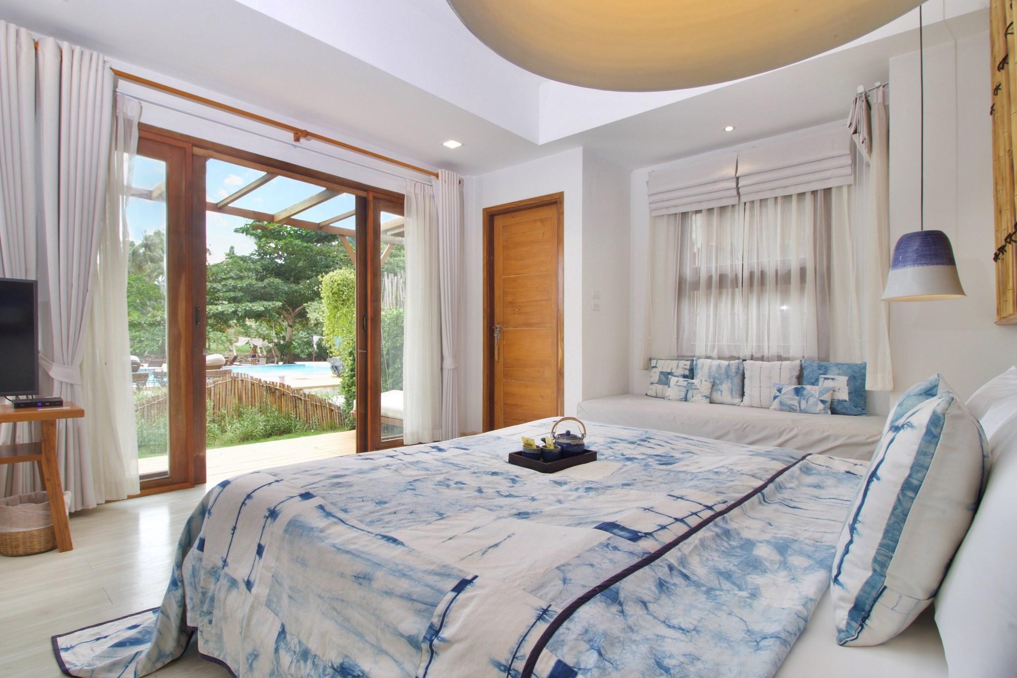 Pool, Villa, King Bed, Beach Front