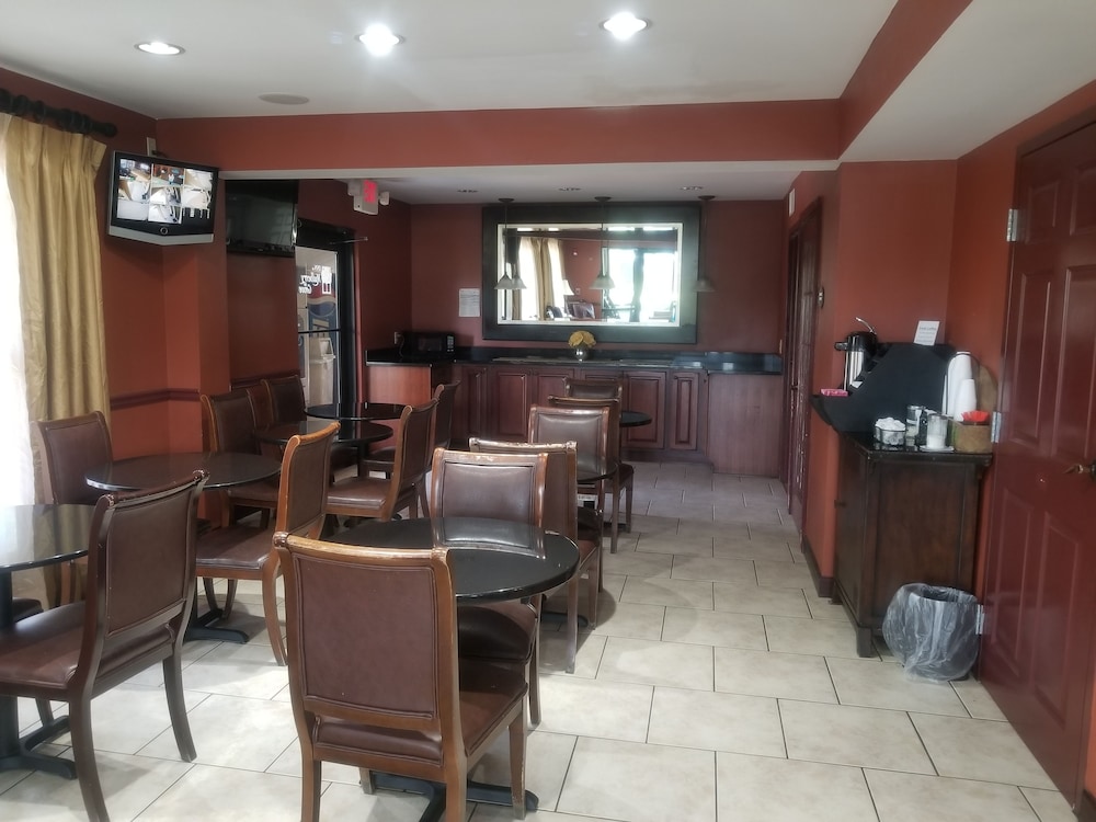 Inn at Mulberry Grove 25/33