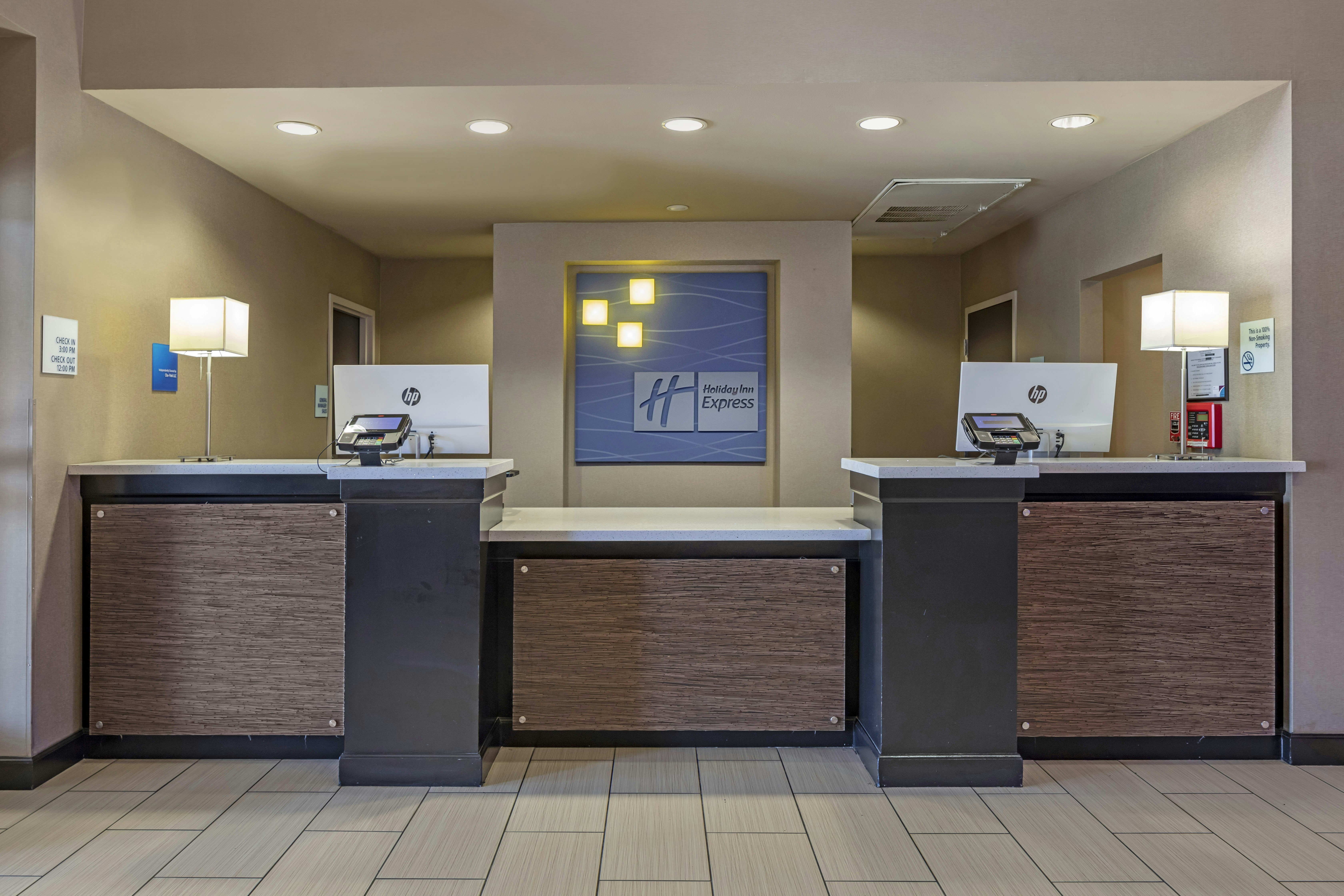 Holiday Inn Express Hotel & Suites Indio - Coachella Valley 6/78