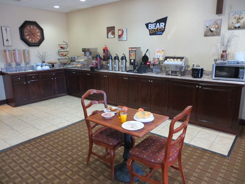 Wingate by Wyndham Savannah Gateway 34/41