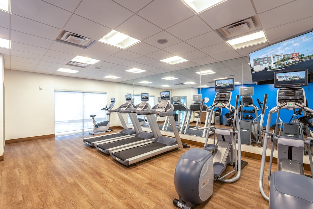 Holiday Inn Express Suites Rock Hill An Ihg Hotel 24/49