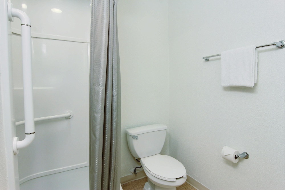 Motel6 Corpus Christi, TX - East - North Padre Island 16/58