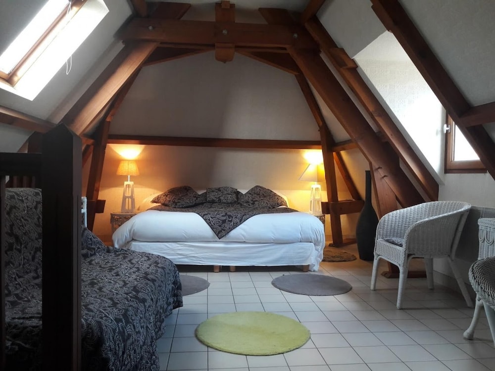RELAIS DU QUERCY 7/33