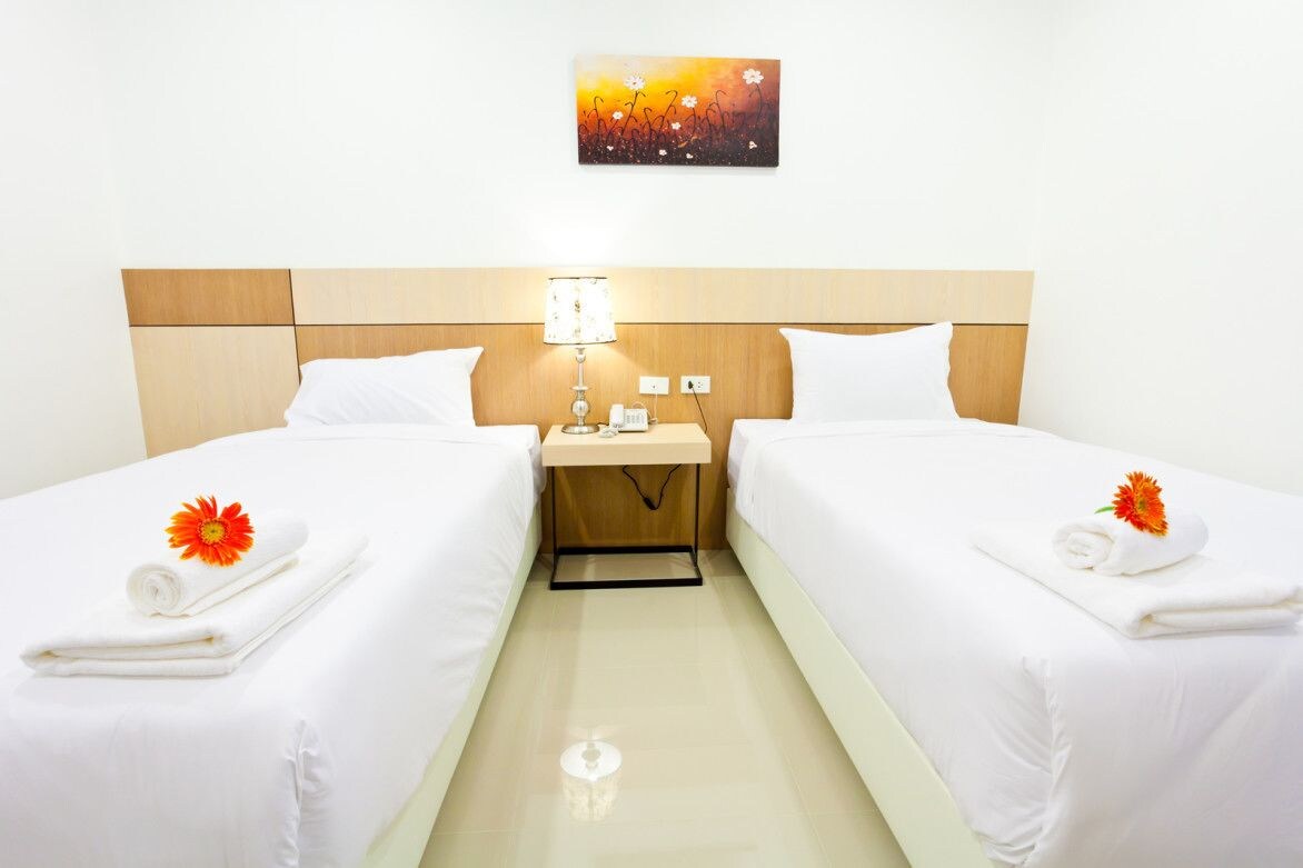 STANDARD, TWIN BEDS