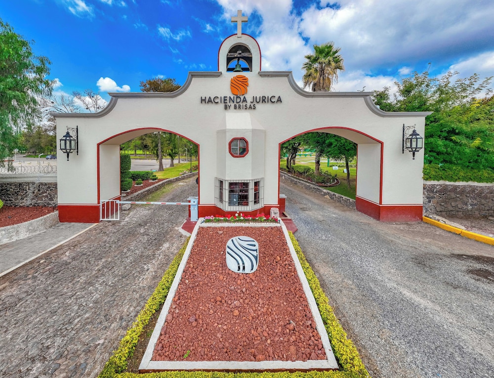 Hacienda Jurica by Brisas 66/73