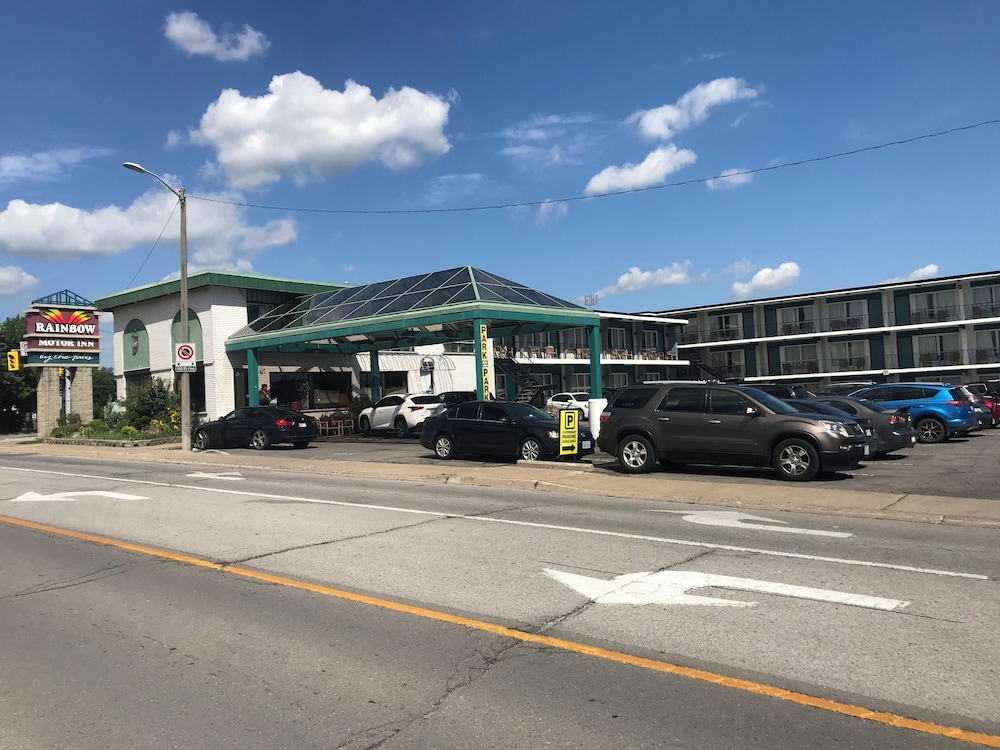 Rainbow Motor Inn - By The Falls 53/62