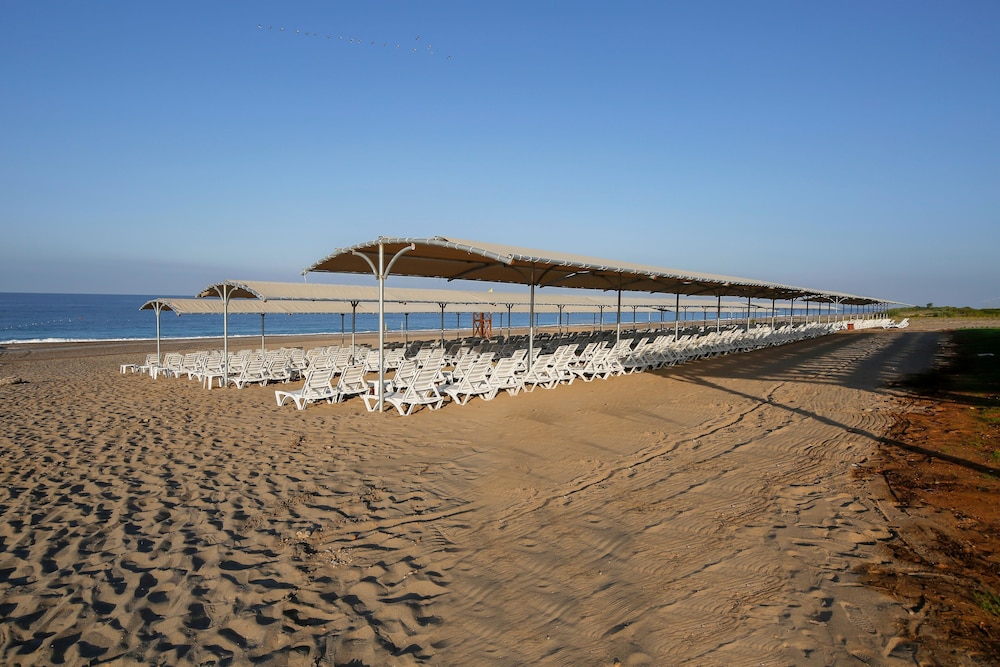 Calido Maris Hotel 52/60