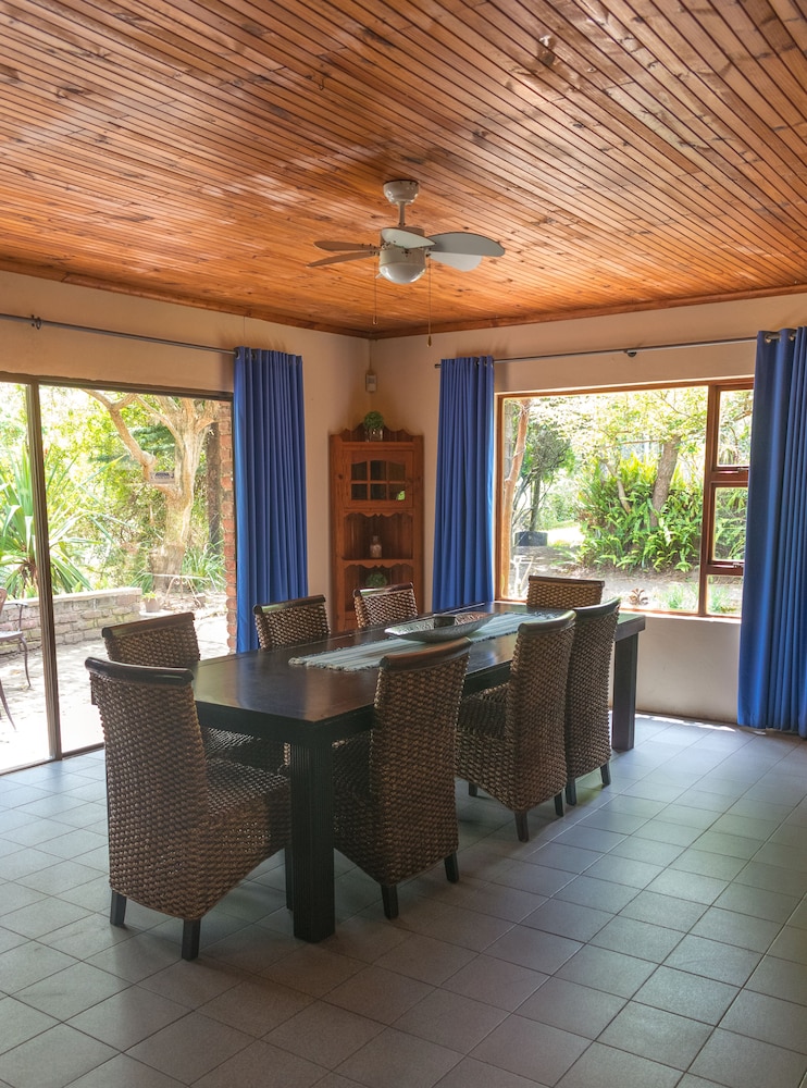 Areena Riverside Resort 7/43