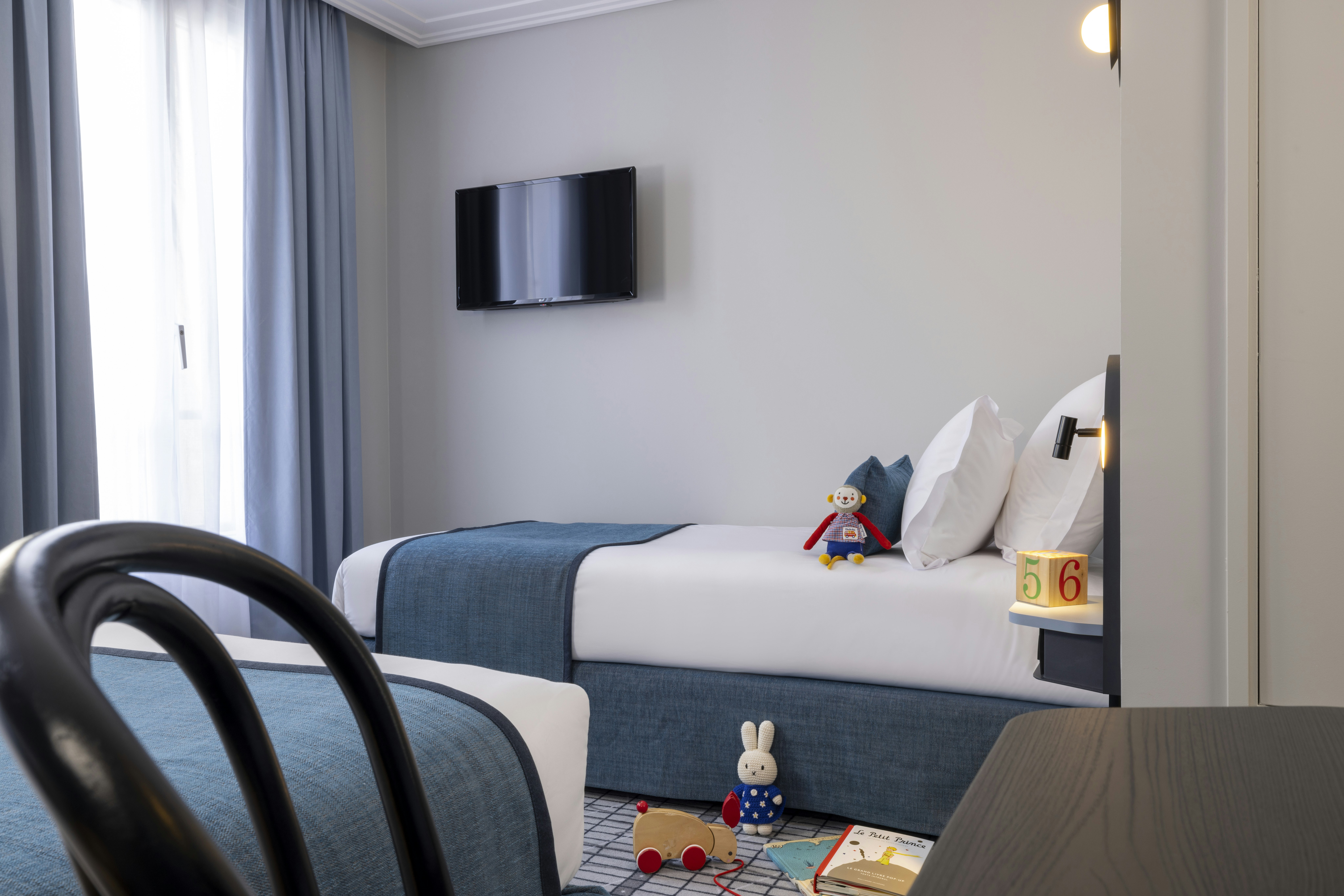 HOTEL DE FRANCE GARE DE LYON BASTILLE 28/35