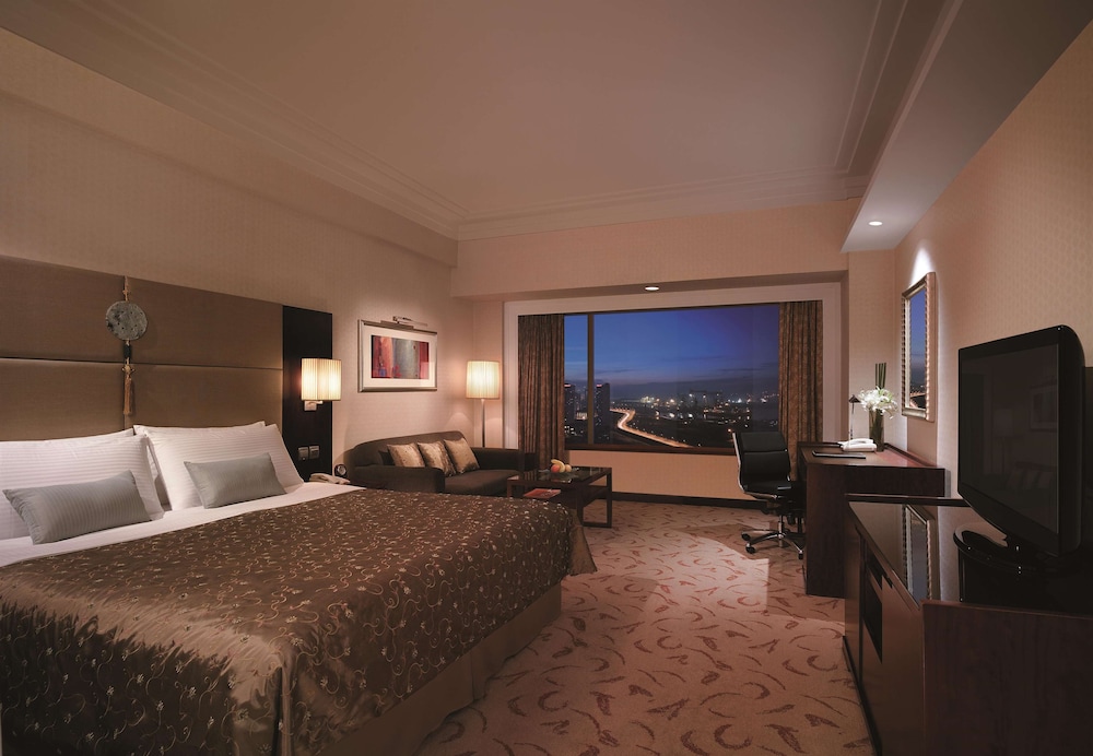 Shangri-La Dalian 26/70