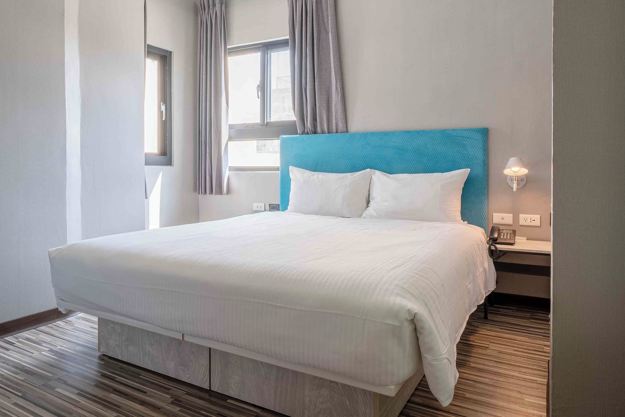 STANDARD, DOUBLE BED