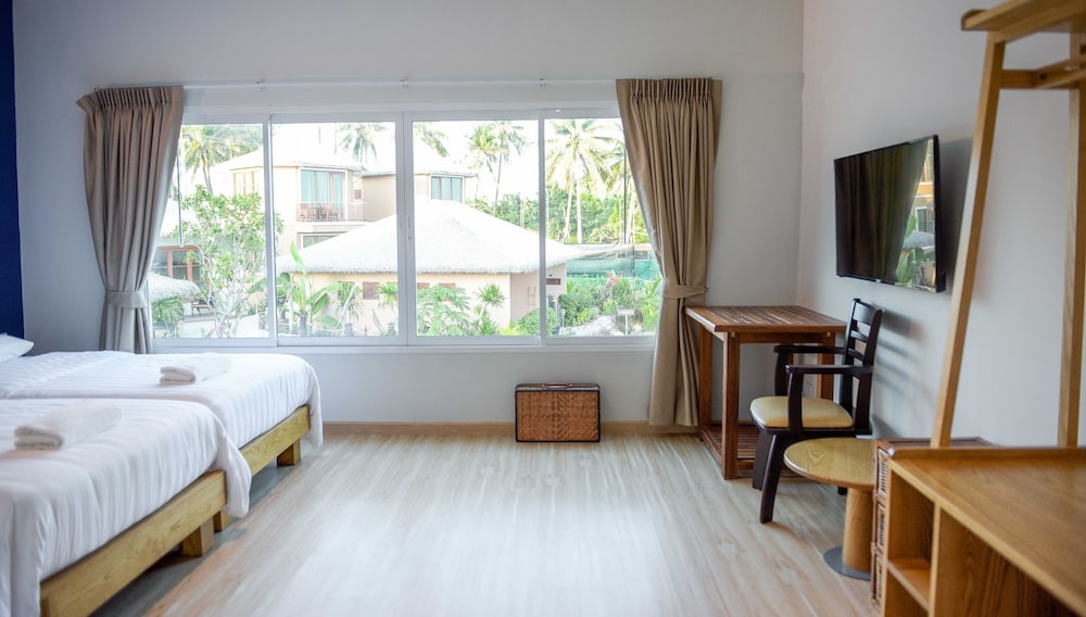 Duplex, Suite, Twin Beds, Pool Side